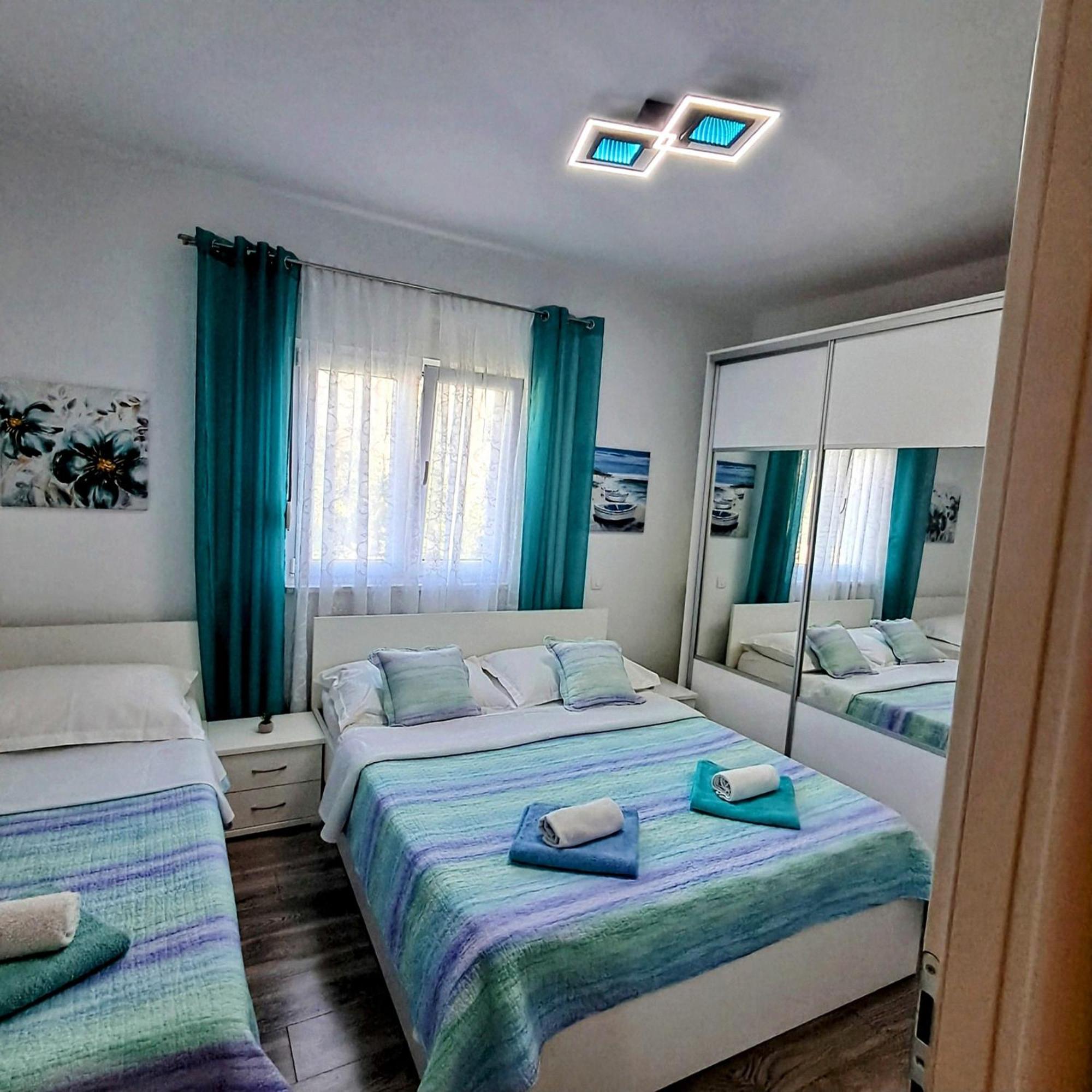 Apartment Radalj Каштела Экстерьер фото