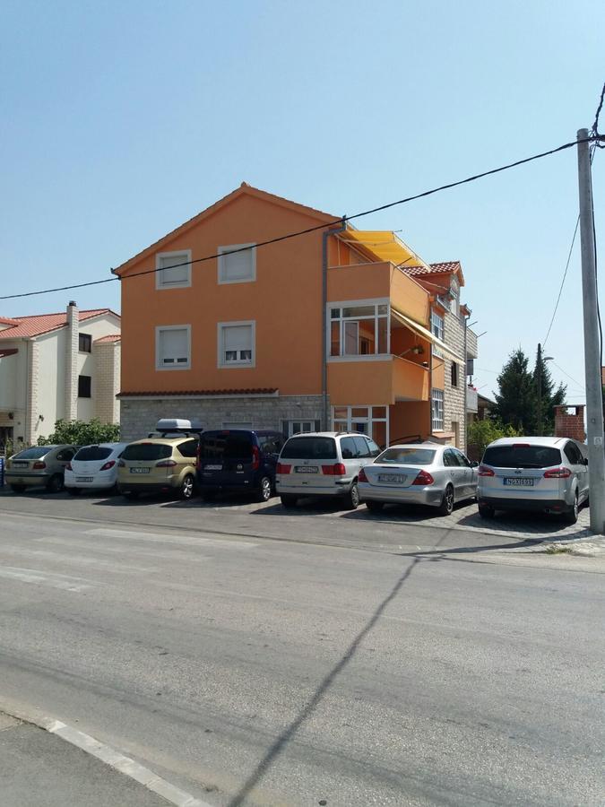 Apartment Radalj Каштела Экстерьер фото